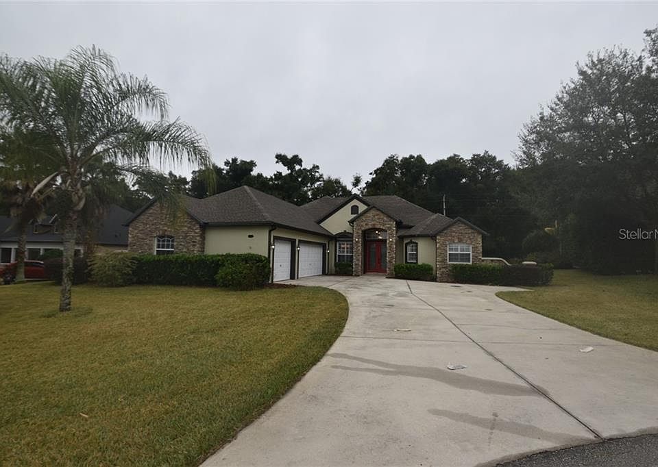 1st image of 23217 Oak Cluster Dr