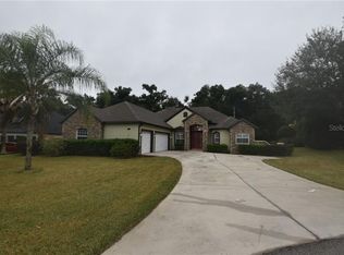 23217 Oak Cluster Dr, Sorrento, FL 32776