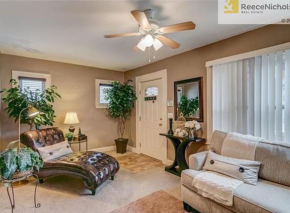 5th image of 4904 Woodland Ave