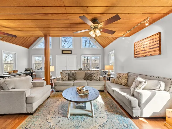 3420 Clear Creek Rd, Pulaski, TN 38478