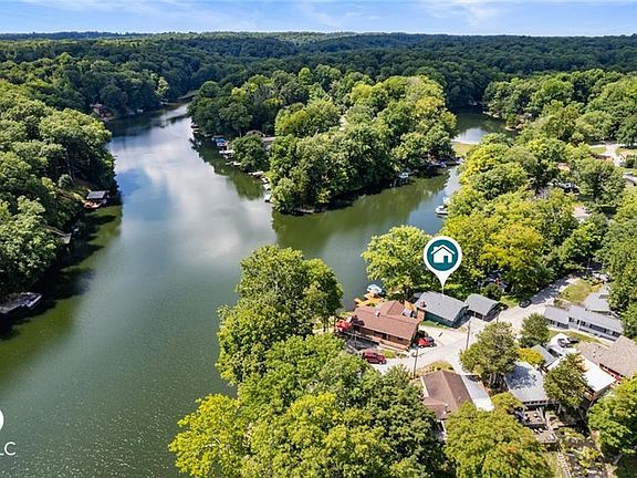 5th image of 253 W Warford Dr