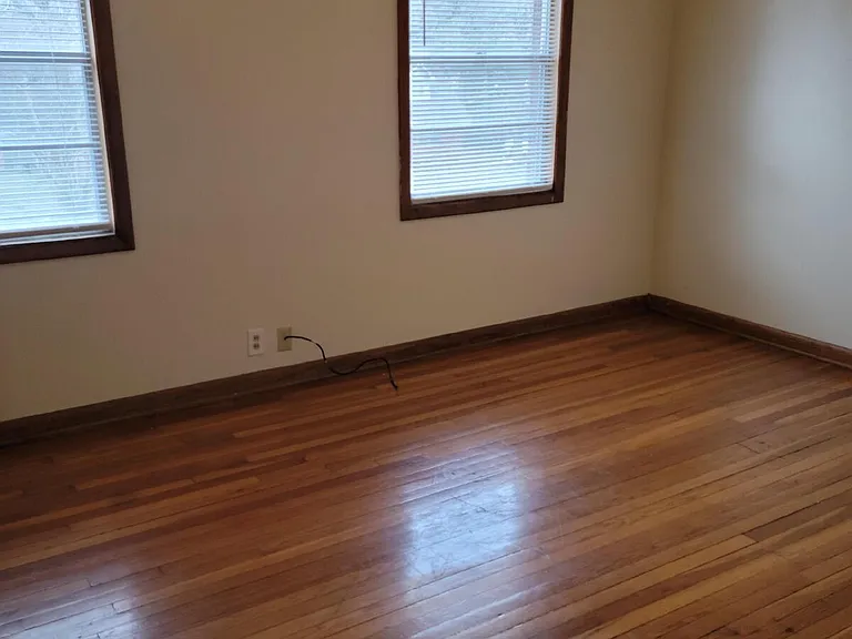1401 Broadmoor Rd #C — Photo 7
