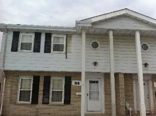 7161 Carol Ct, Niles, IL 60714