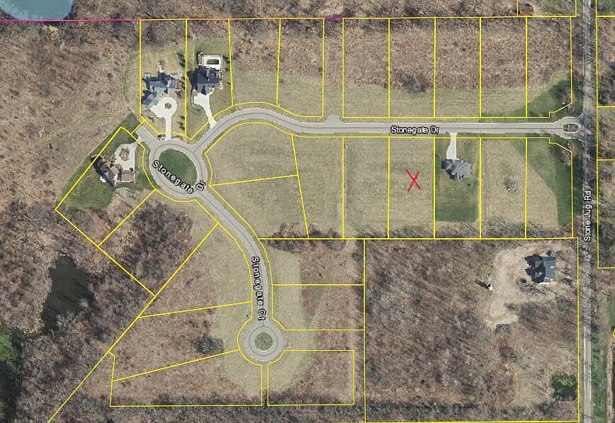 2nd image of 119 Stone Gate Dr