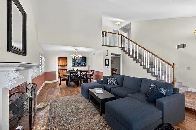 1555 Lynne Ct — Photo 24