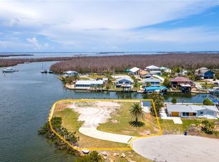 2183 Sanibel Blvd, Saint James City, FL 33956