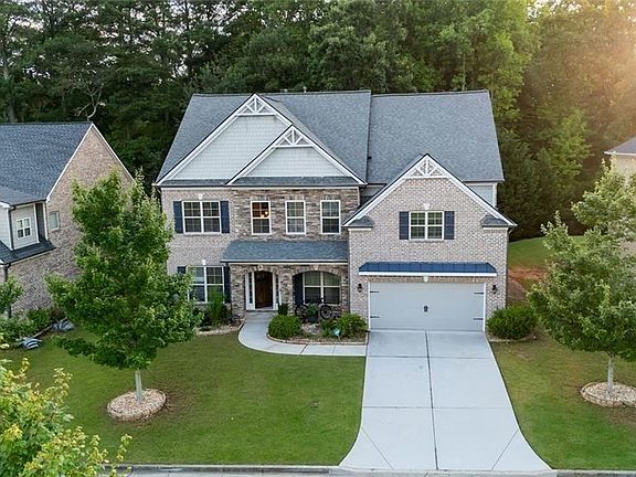 2nd image of 1045 Wesbourough Pl