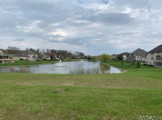 Indian Hill Dr, Lima, OH 45806