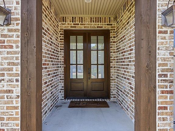 2nd image of 1270 Tallow Cir