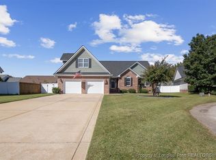 177 Barkley Ct, Raeford, NC 28376
