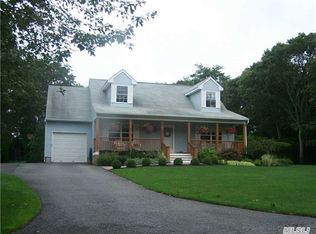 4 Deborah Dr, Westhampton Beach, NY 11978