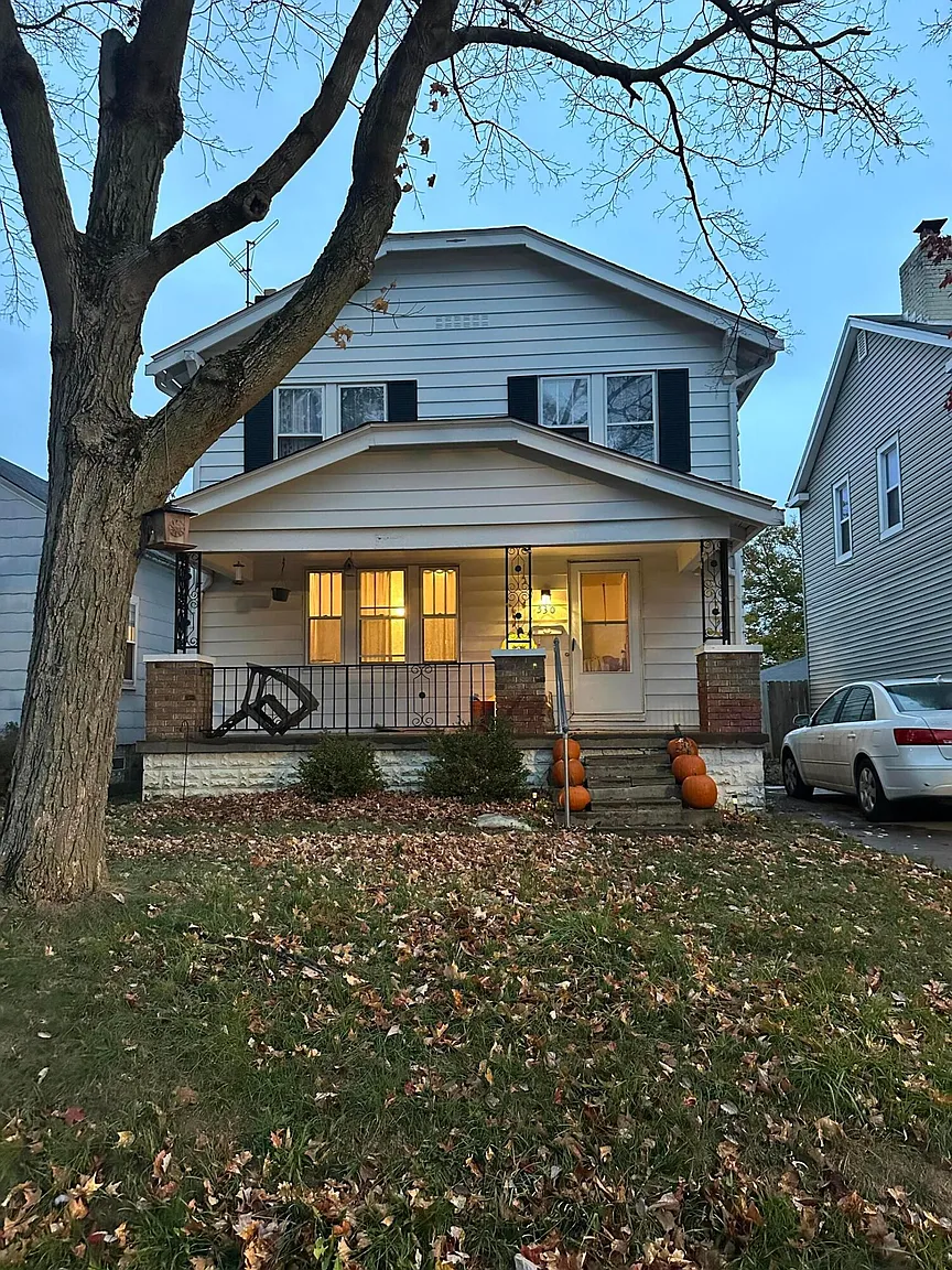 530 Larcomb Ave photo 1