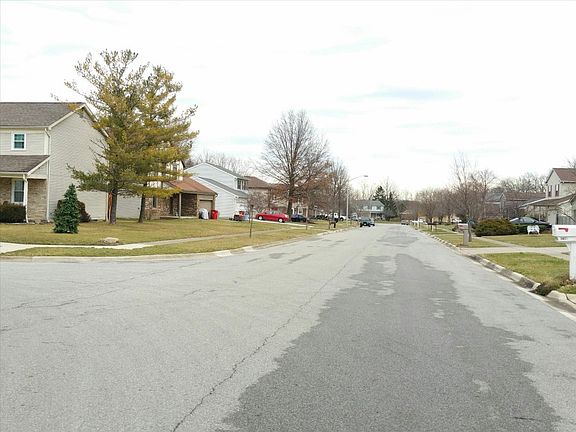 5th image of 2435 Clover Blossom Ct