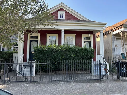 2020A Burdette St Photo 1