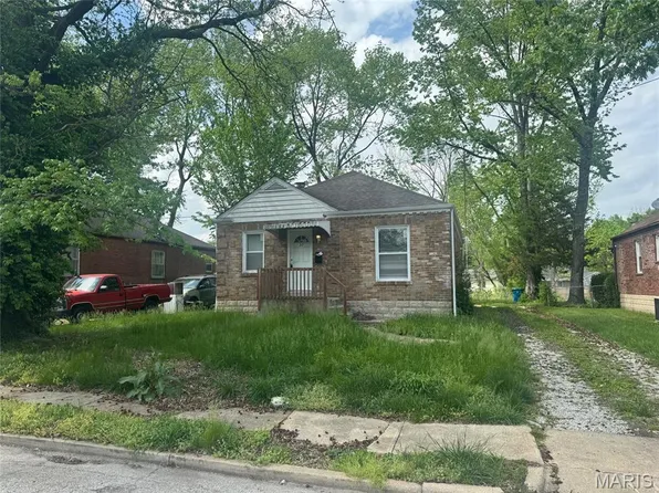 37 Lee Ave, Saint Louis, MO 63135
