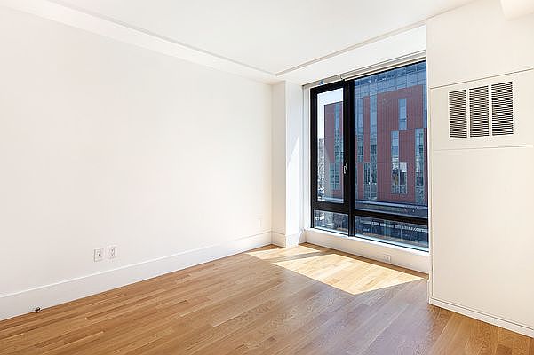 1st image of 531 Myrtle Ave #2D