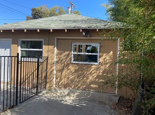 3758 Brayton Ave #B, Long Beach, CA 90807