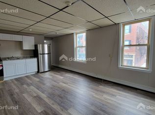 290 Central St APT 4, Gardner, MA 01440