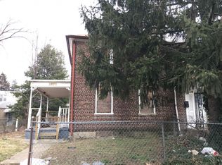 2876 Constitution Rd, Camden, NJ 08104