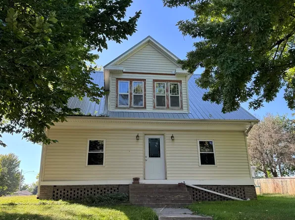 260 S Main St, Osceola, NE 68651