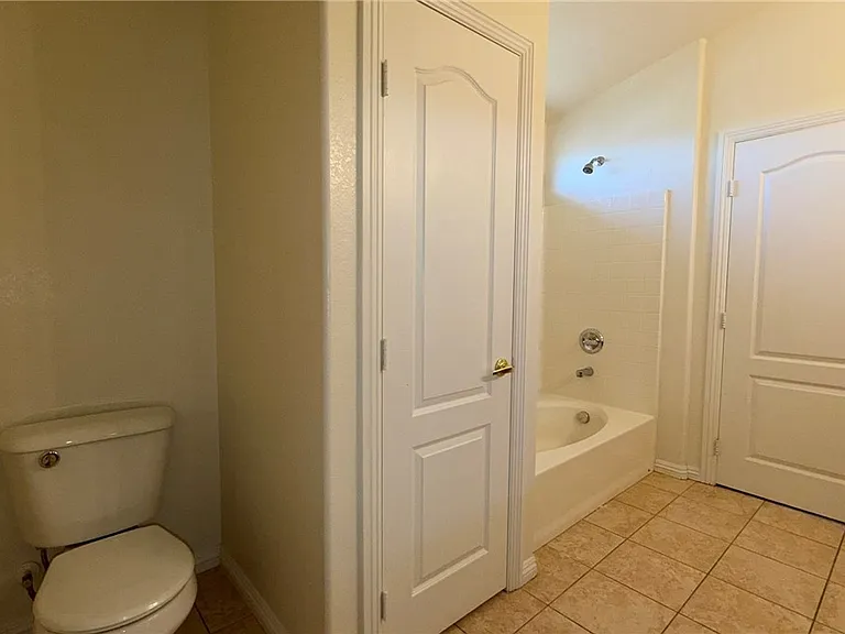 8493 Gardena Hills Ave — Photo 19