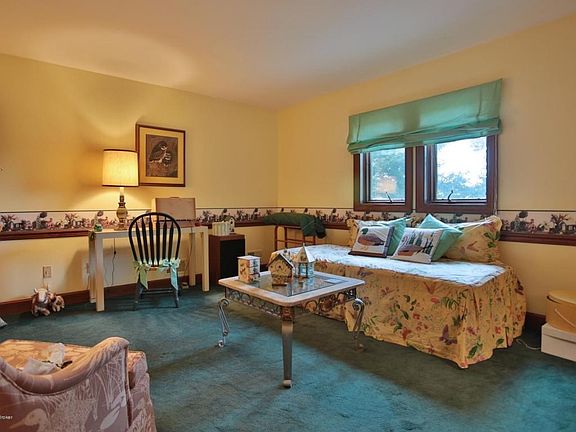 Second floor bedroom
