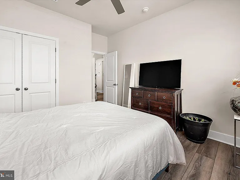 34207 Graham Cir — Photo 14