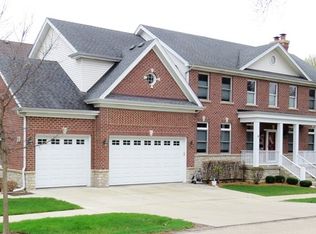 330 N Maple St, Itasca, IL 60143