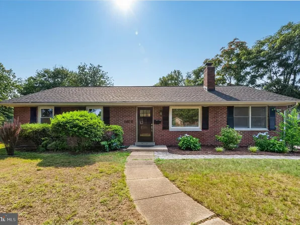 6101 Tonto Ct, Alexandria, VA 22312