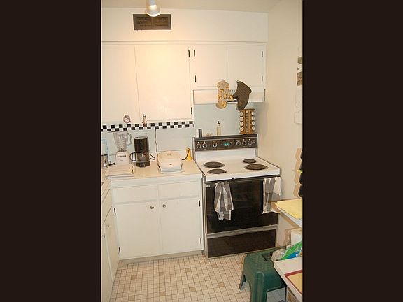4th image of 11811 Lake Ave APT 905