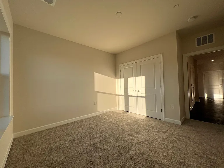 3927 Fair Ridge Dr #506 — Photo 5