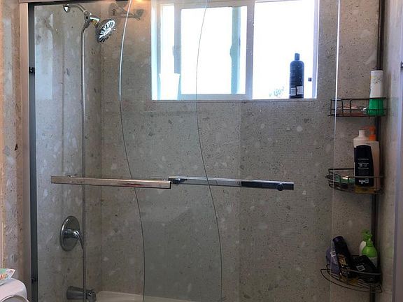 4th image of 571 N Abel St APT 1