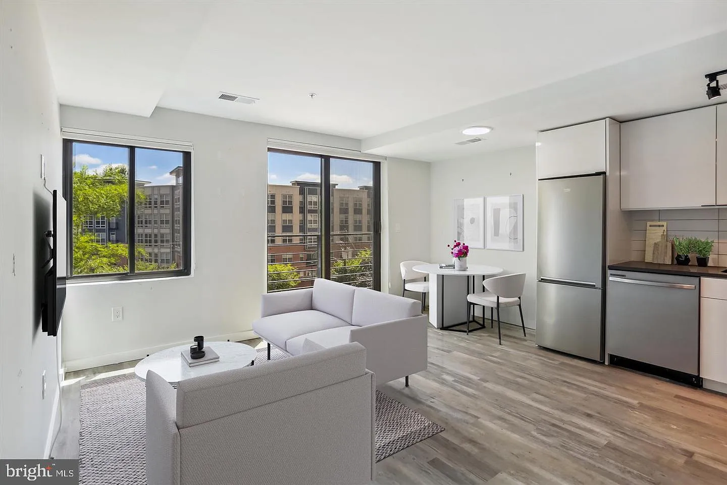 1 bed, 1.0 bath, 481 sqft, $1,500 — Photo 1