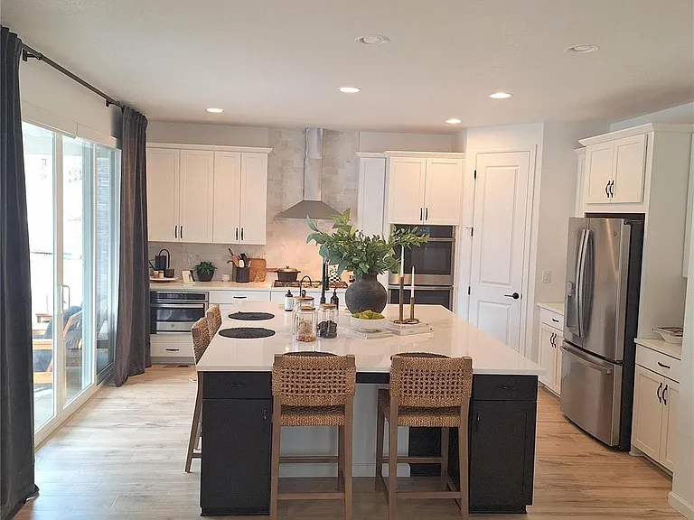 7958 Adams Fork Ave — Photo 11