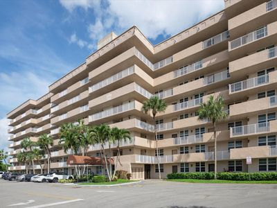 250 Jacaranda Drive #408, Plantation, FL, 33324
