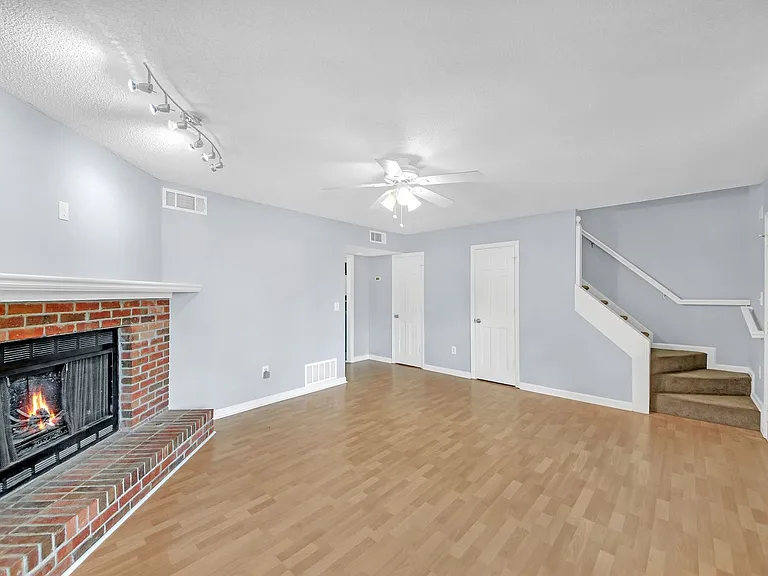 4000 Sand Wedge Cir NW — Photo 10
