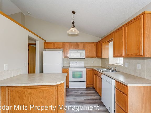 2nd image of 6207 E Ironhorse St #11266569