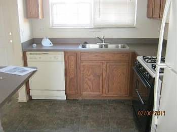 3rd image of 33000 Forest Park Dr