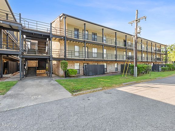 2nd image of 701 S College Rd APT 303