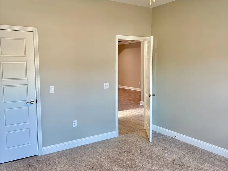 142 The Villas Way — Photo 7