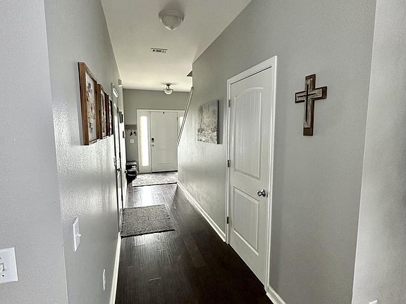 3rd image of 129 Matt Blvd