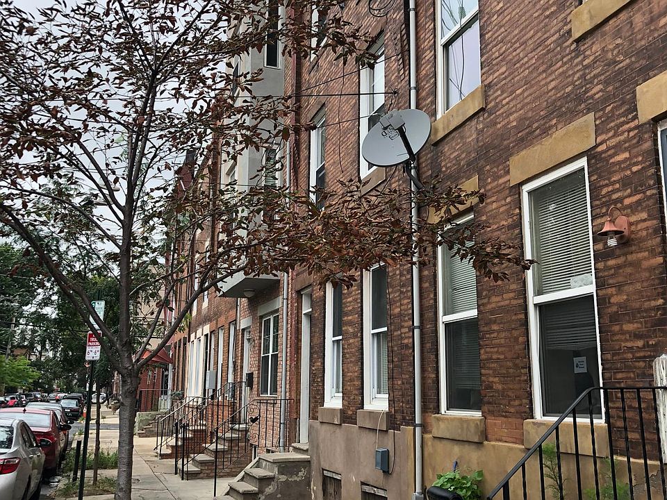 1st image of 1011 S 13th St Floor 1