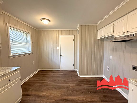 5th image of 142 Jeanne Dr