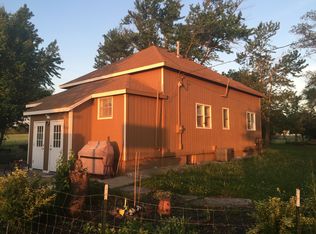 1747 N 700th Rd, Baldwin City, KS 66006