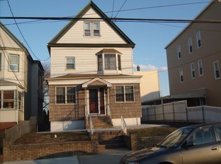 1112 Avenue C, Bayonne, NJ 07002