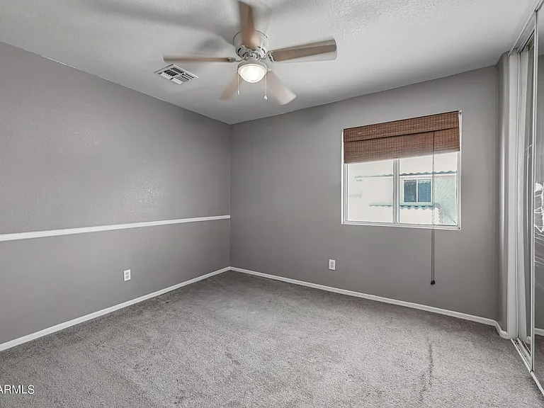 16224 W Jefferson St — Photo 21