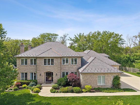 2nd image of 5229 Briarcrest Ln