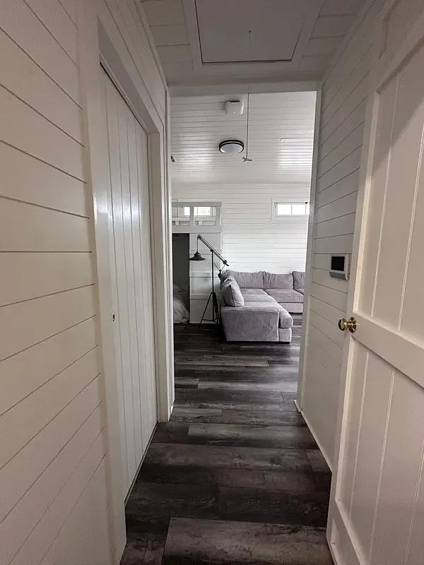 1 bed, 928 sqft, $2,200 — Photo 2