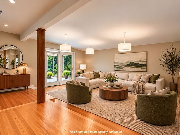 4th image of 240 Shady Ln