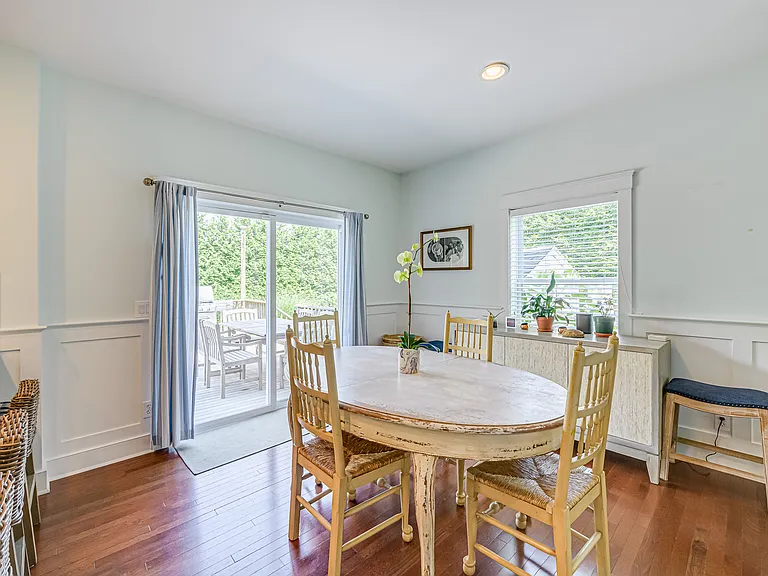 11 Murray Pl — Photo 10